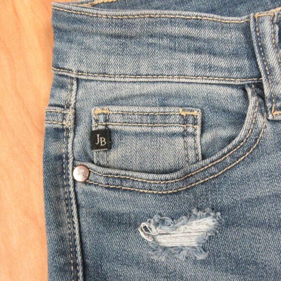 JUDY BLUE Peek A Camo Patch Distressed Denim Jeans Size 3/26 Janette JB82109MD - Picture 5 of 14